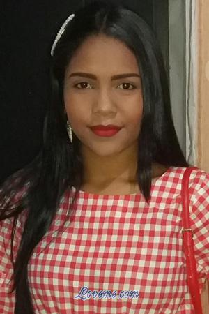 197273 - Yezmin Age: 22 - Colombia