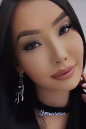 218618 - Aigul Age: 30 - Kazakhstan