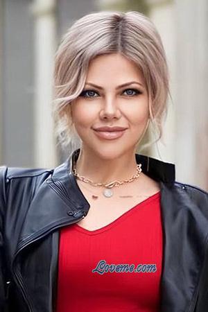 218716 - Elena Age: 40 - Ukraine