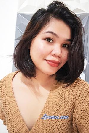222807 - Jhel Age: 23 - Philippines