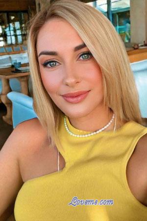 223371 - Olga Age: 36 - Ukraine