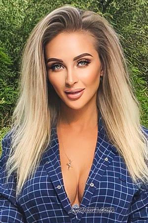 223509 - Irina Age: 39 - Ukraine