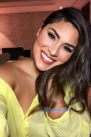 223716 - Estefania Age: 36 - Colombia