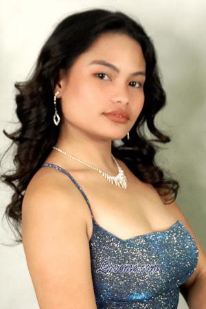 224517 - Angelie Age: 22 - Philippines