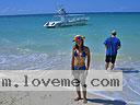 cartagena-women-boat-1104-59